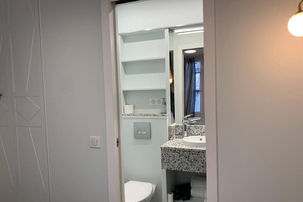 Paris 4 Le Marais Hotel De Ville Lift C A المظهر الخارجي الصورة